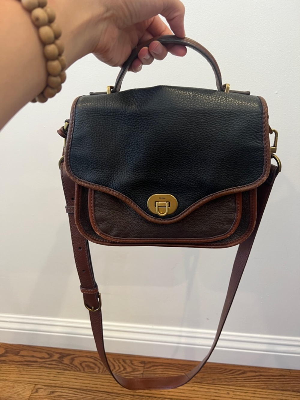 Fossil Heritage Top Handle Leather Crossbody Bag - Picture 7 of 7